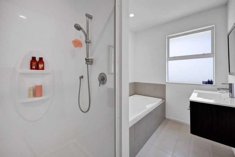 Photo of property in 21f Parkvue Drive, Bell Block, New Plymouth, 4312