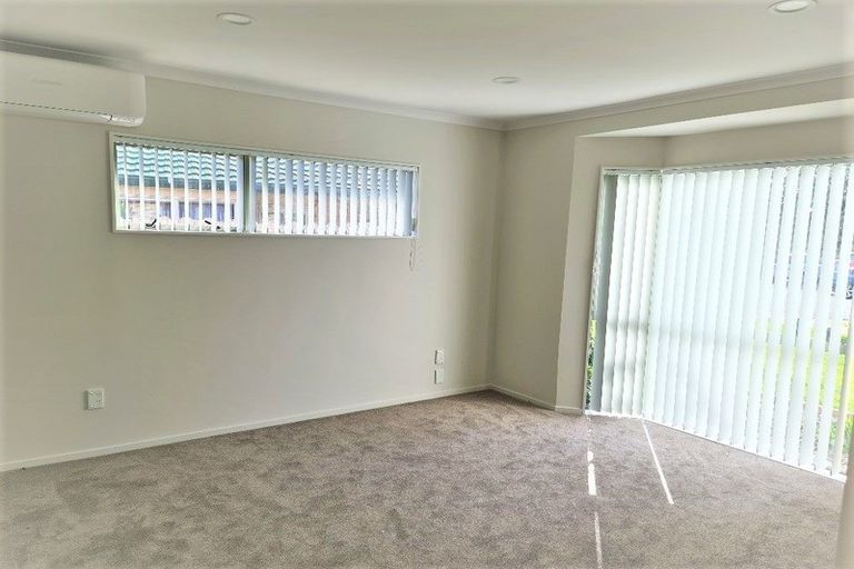 Photo of property in 71 Medvale Avenue, Flat Bush, Auckland, 2019