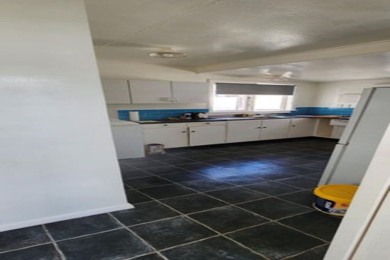 Photo of property in 130a Main Road North, Woodend, 7610