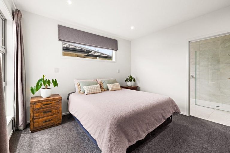 Photo of property in 11 Percy Berry Place, Havelock North, 4130