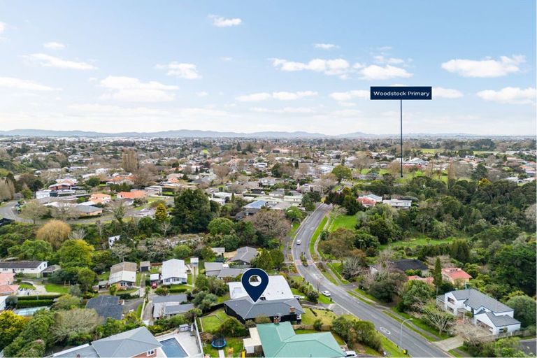 Photo of property in 61 Casey Avenue, Fairfield, Hamilton, 3214