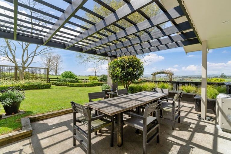 Photo of property in 92 Muir Road, Karaka, Papakura, 2580