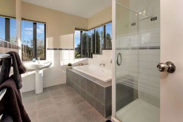 Photo of property in 78 Parakiore Road, Ngararatunua, Whangarei, 0176