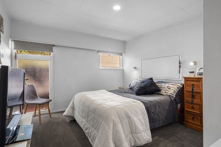 Photo of property in 10 Hereford Street, Stoke, Nelson, 7011