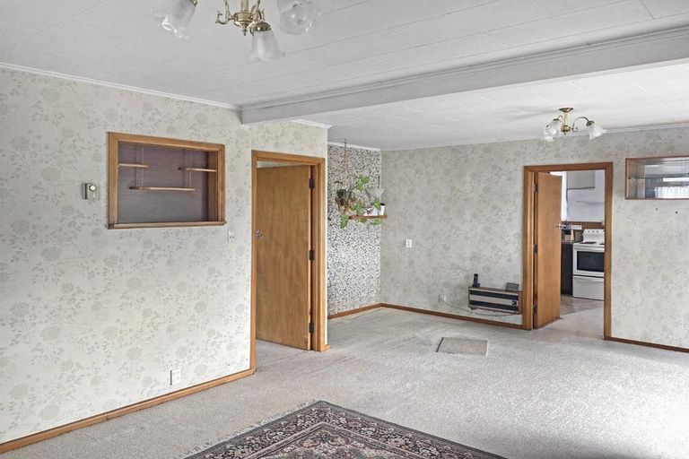 Photo of property in 1209 Norfolk Crescent, Mayfair, Hastings, 4122