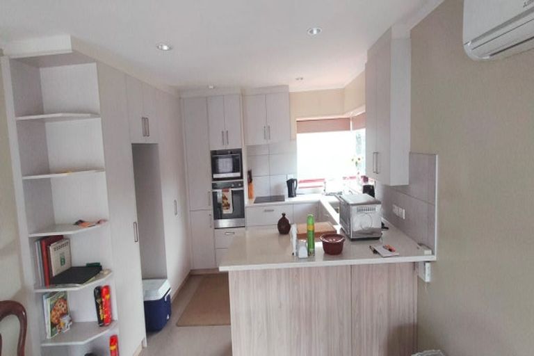 Photo of property in 43 Barnhill Crescent, Pahurehure, Papakura, 2113