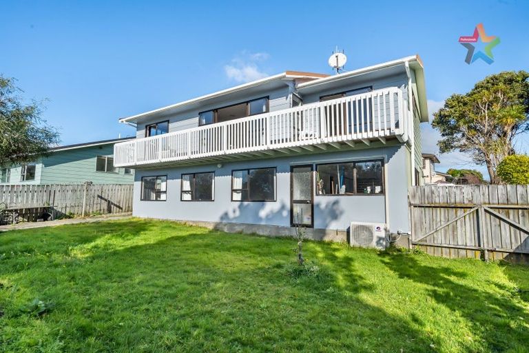 Photo of property in 90 Tweed Road, Papakowhai, Porirua, 5024