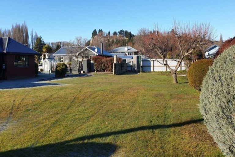 Photo of property in 38 Kingston Street, Albert Town, Wanaka, 9305