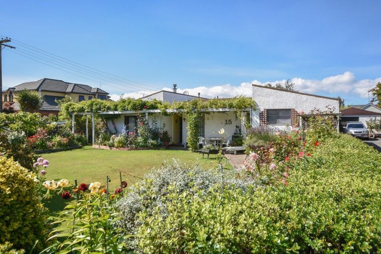 Photo of property in 15 Beaumaris Street, Outram, 9019