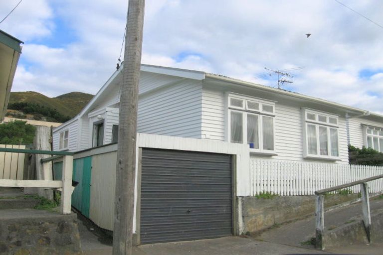 Photo of property in 45 Happy Valley Road, Owhiro Bay, Wellington, 6023