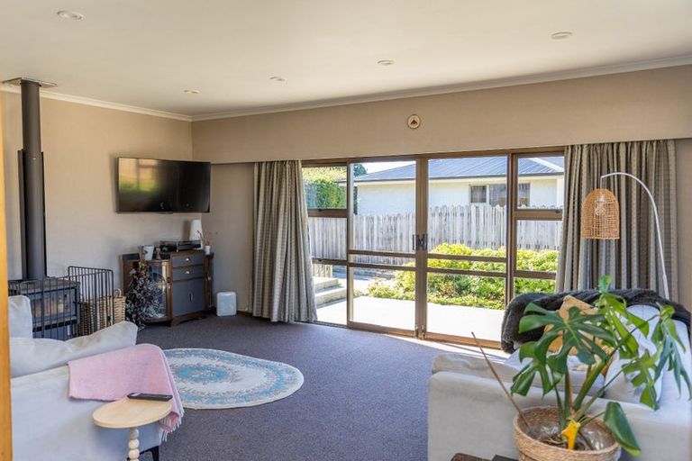 Photo of property in 57 Brydone Street, Edendale, 9825