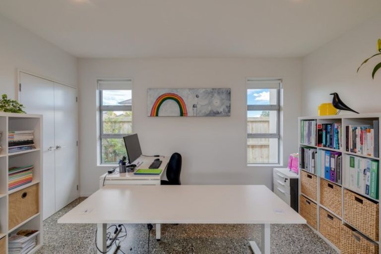 Photo of property in 21 Torrey Pines, Waimairi Beach, Christchurch, 8083