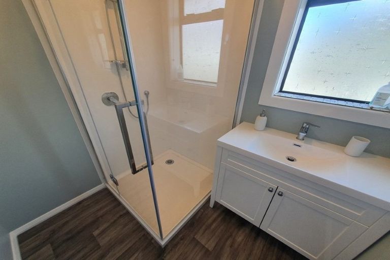 Photo of property in 42 Attlee Crescent, Bryndwr, Christchurch, 8053