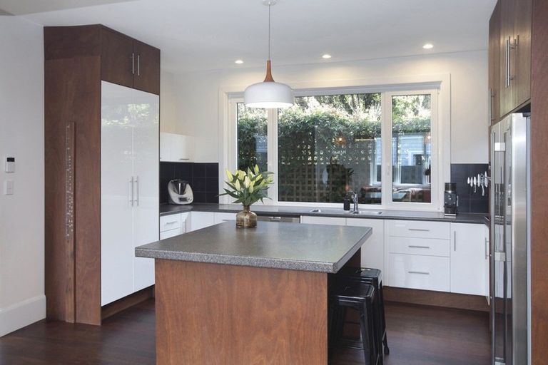 Photo of property in 42 Petrie Street, Richmond, Christchurch, 8013