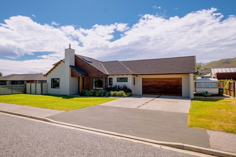 Photo of property in 62 Antrim Street, Cromwell, 9310