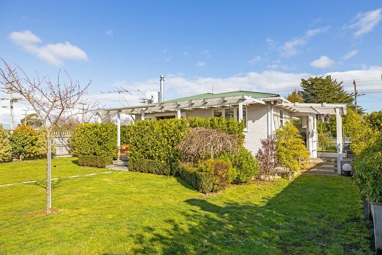 Photo of property in 50 Wyndham Street, Carterton, 5713