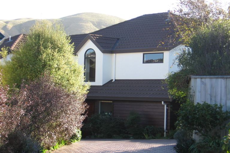 Photo of property in 22 Aintree Grove, Churton Park, Wellington, 6037