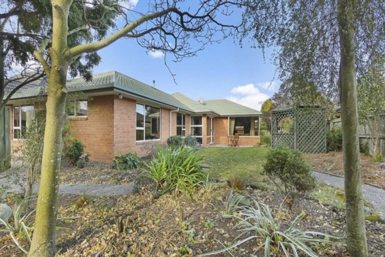Photo of property in 6 Van Dieman Close, Templeton, Christchurch, 8042