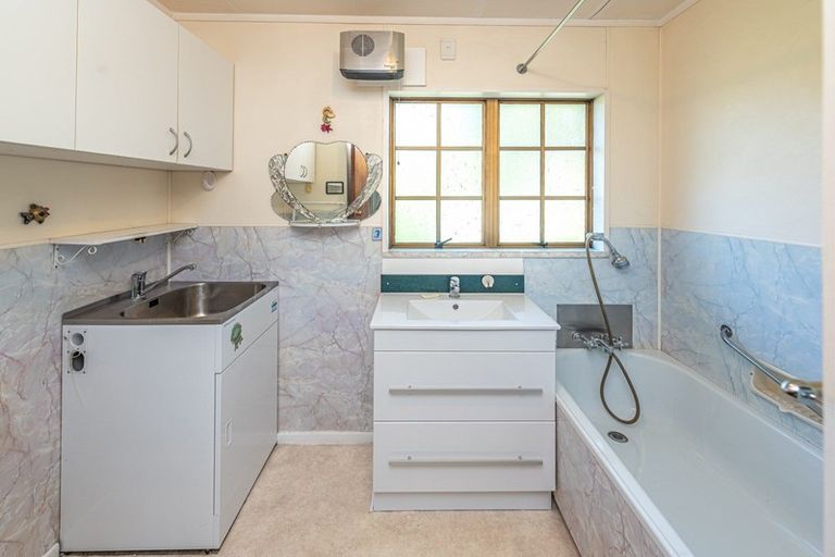 Photo of property in 17c York Street, Gonville, Whanganui, 4501