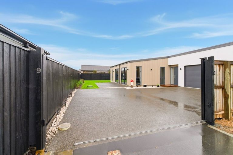 Photo of property in 9 Summerleas Lane, Halswell, Christchurch, 8025