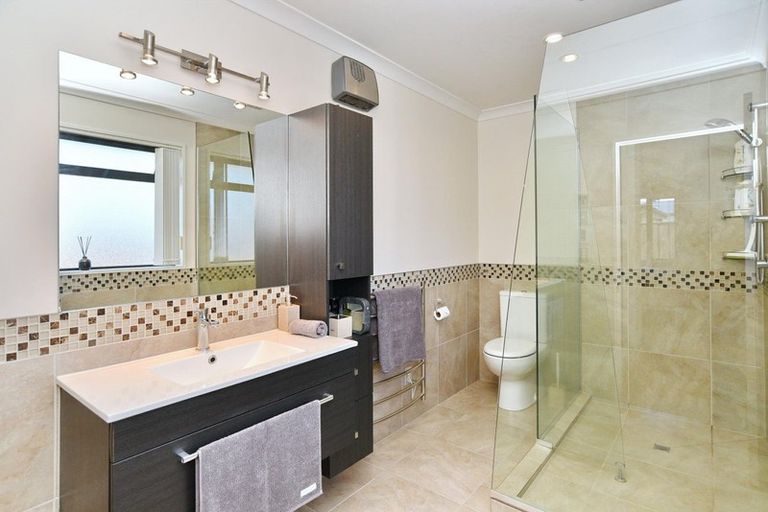 Photo of property in 53 Tutaipatu Avenue, Pegasus, 7612