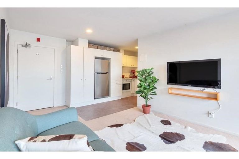 Photo of property in 24/8 Clayton Street, Newmarket, Auckland, 1023