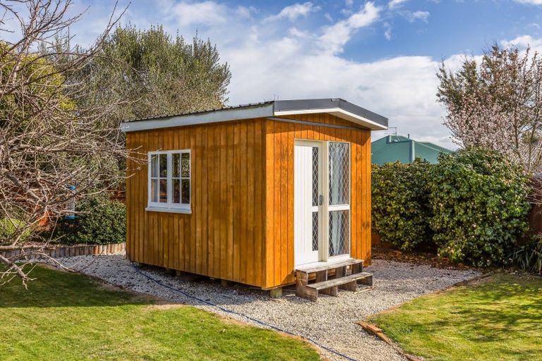 Photo of property in 21 Welsford Street, Woodend, 7610