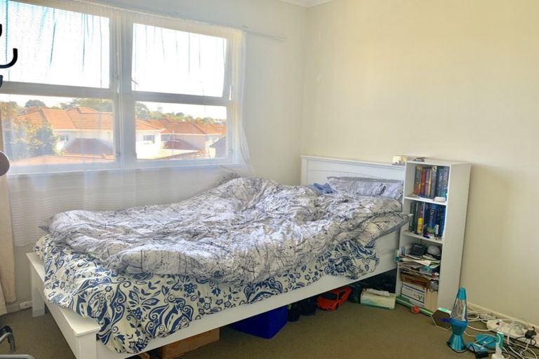 Photo of property in 5/5 Aratonga Avenue, Greenlane, Auckland, 1051