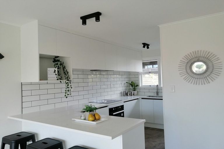 Photo of property in 3/240 Hurstmere Road, Takapuna, Auckland, 0622