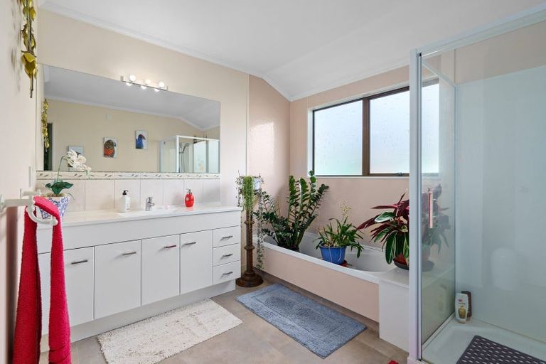 Photo of property in 54 Raleigh Street, Leamington, Cambridge, 3432