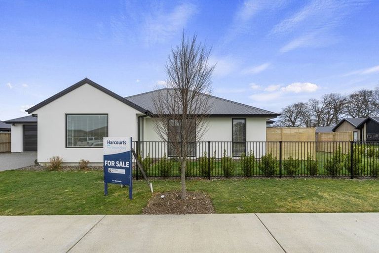 Photo of property in 2 Stonyer Street, Woodend, 7610