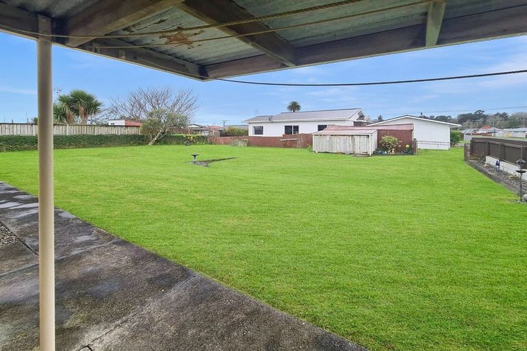 Photo of property in 12 Grey Street, Waitara, 4320