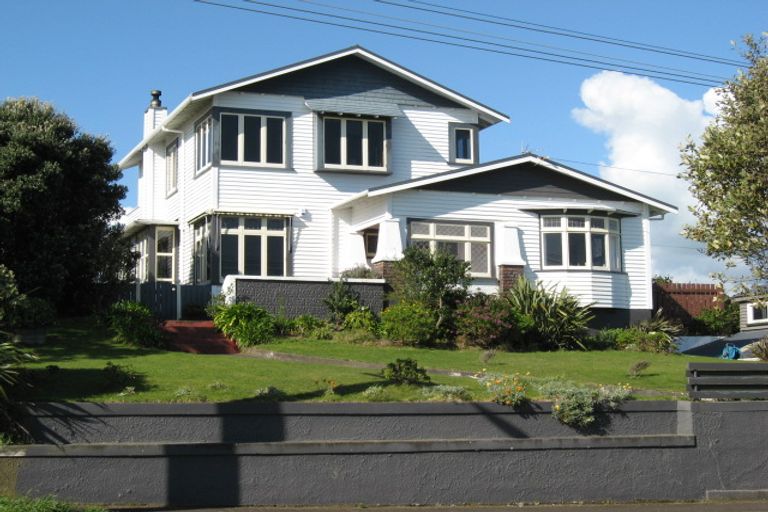 Photo of property in 3 Newton Street, Fitzroy, New Plymouth, 4312