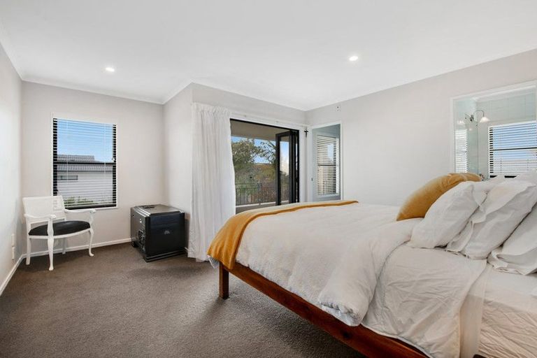 Photo of property in 62 Gulf View Road, Murrays Bay, Auckland, 0630