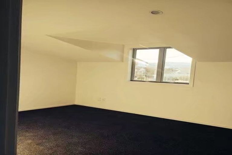 Photo of property in 4/50 Elizabeth Street, Moera, Lower Hutt, 5010