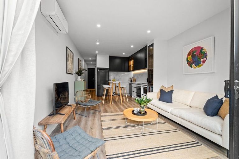Photo of property in 7/54 Bayswater Avenue, Bayswater, Auckland, 0622