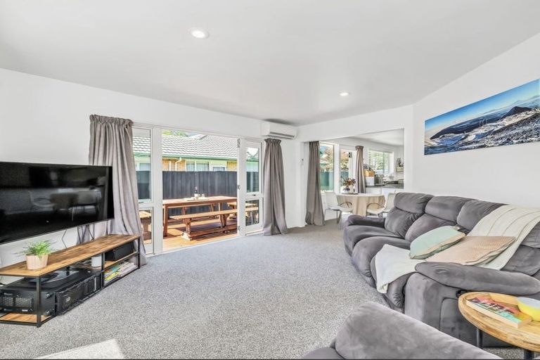 Photo of property in 3/11 Grove Road, Addington, Christchurch, 8024