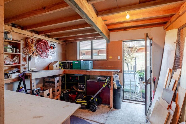 Photo of property in 8 Mcarthur Street, Terrace End, Palmerston North, 4410