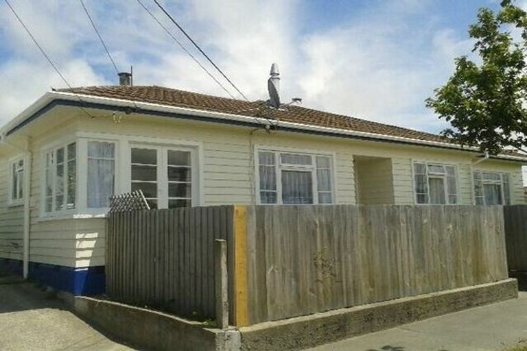 Photo of property in 130 Mackenzie Avenue, Woolston, Christchurch, 8023