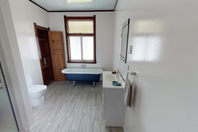 Photo of property in 4 Westbourne Terrace, Castlecliff, Whanganui, 4501