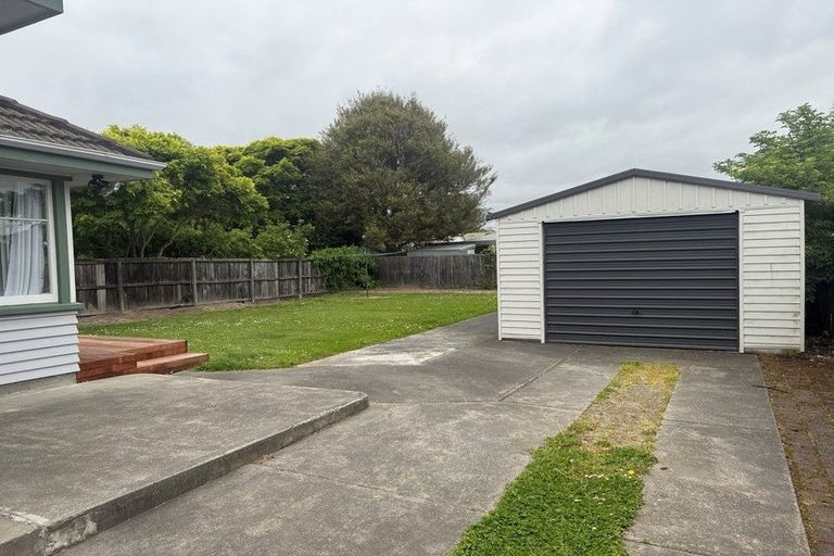 Photo of property in 233 Greers Road, Bryndwr, Christchurch, 8053