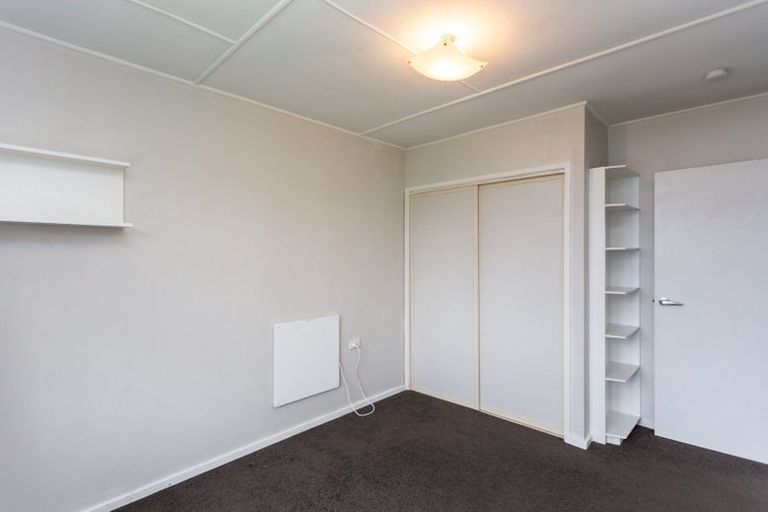 Photo of property in 23 Rowcliffe Crescent, Avonside, Christchurch, 8061