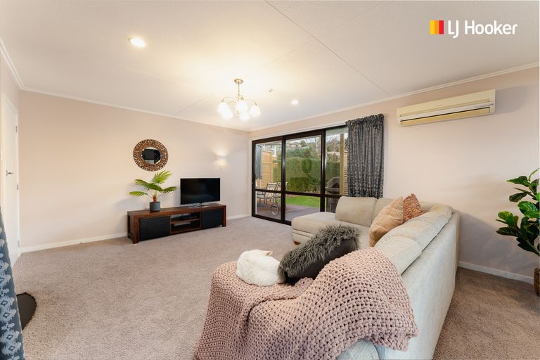 Photo of property in 101 Centennial Avenue, Helensburgh, Dunedin, 9010