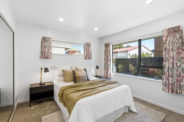 Photo of property in 2/39 Frankleigh Street, Somerfield, Christchurch, 8024