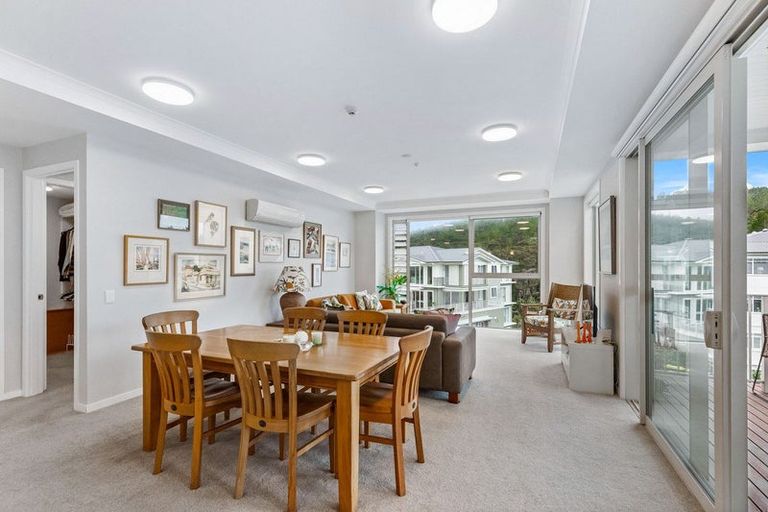 Photo of property in 91 Panorama Heights, Orewa, 0931