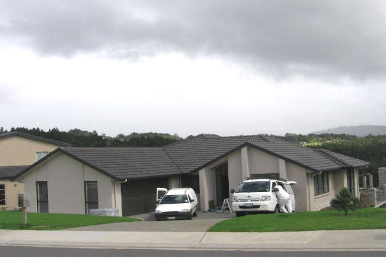 Photo of property in 13 Foothills Lane, Glen Eden, Auckland, 0602