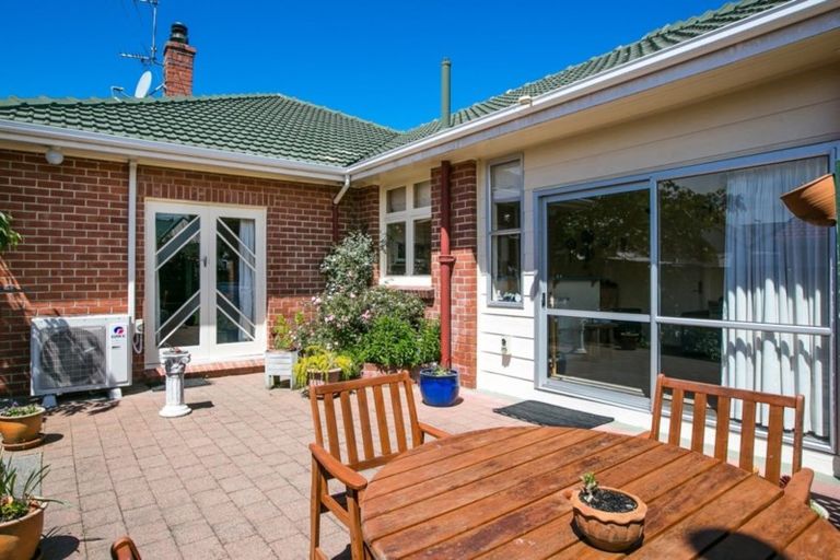 Photo of property in 62 Royal Crescent, Saint Kilda, Dunedin, 9012