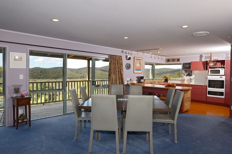 Photo of property in 1 Waterview Place, Haruru, 0204