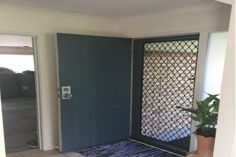 Photo of property in 20 Rush Creek Drive, Westgate, Auckland, 0614