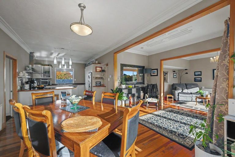 Photo of property in 27 Palmer Street, Grasmere, Invercargill, 9810
